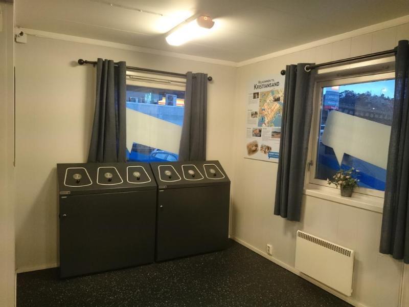 Budget Hotel Кристиансан Екстериор снимка